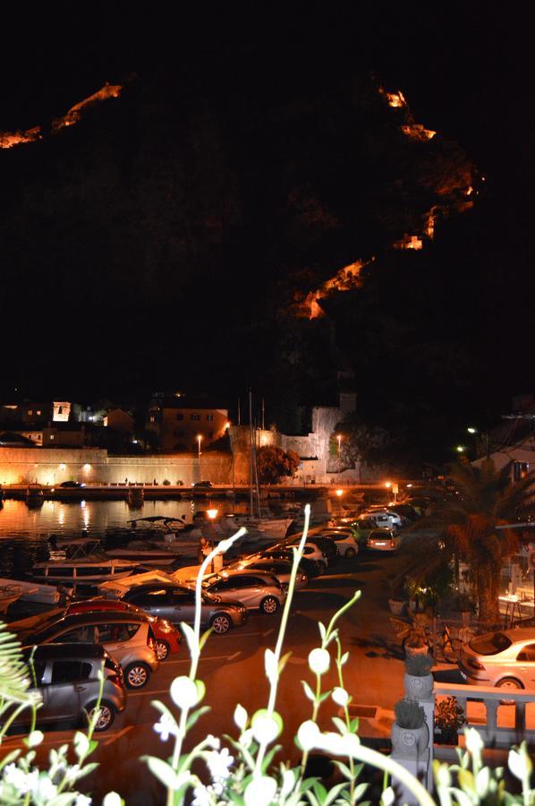 Apartments Qualitas Kotor Exterior foto