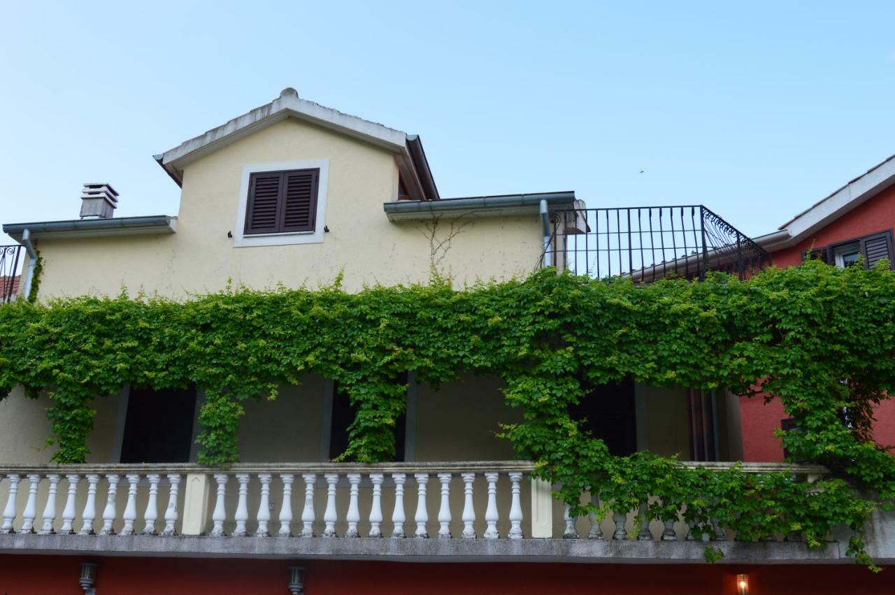 Apartments Qualitas Kotor Exterior foto